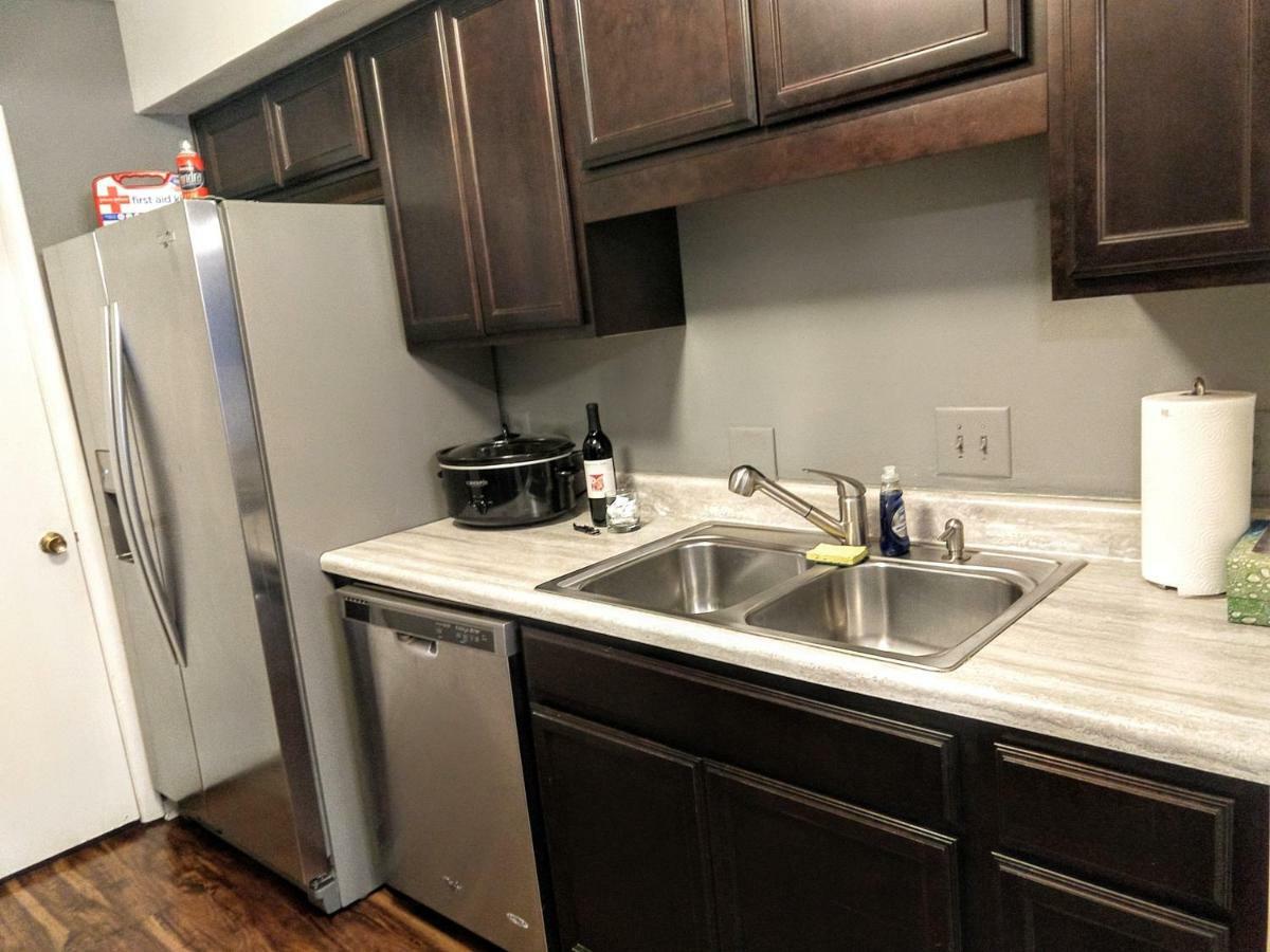 Delightful Townhome - Central Raleigh Location Bagian luar foto